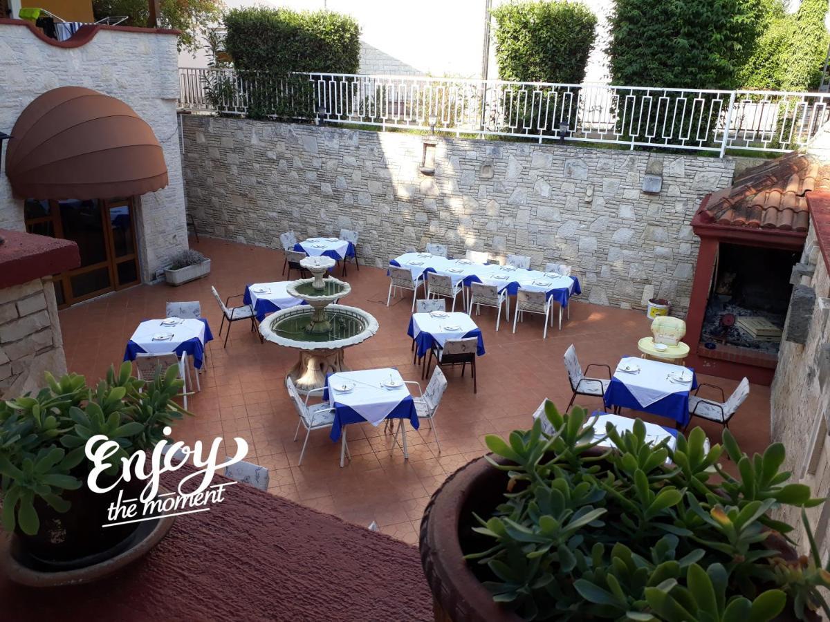 Vila Albatros Bed & Breakfast Rovinj Exterior photo